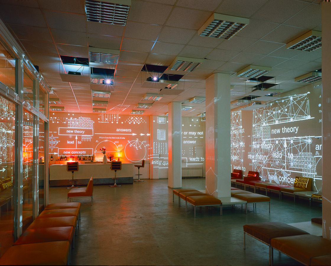 Temporary Spaces - 103 Monbijoustra&szlig;e Innen, 2001