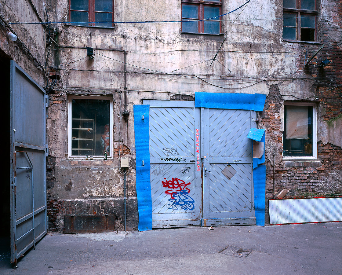 Temporary Spaces - Sniper Au&szlig;en, 1996
